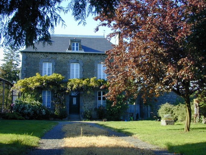 Ferme de notable, la Maladrie (Meillac)