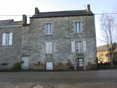 Maison, 15 rue de la Forêt (Le Pertre)