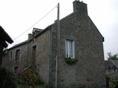 Ancienne ferme, D9 (Tressé fusionnée en Mesnil-Roc'h en 2019)