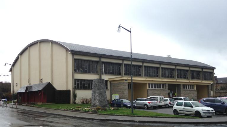 Salle omnisports, place de la Libération (Pleurtuit)