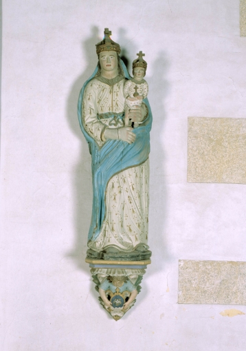 Statue de la Vierge à l'Enfant