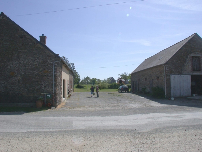 1ère ferme, la Roche Heulin (Noyal-sur-Vilaine)