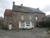 Ferme et maison, rue Grande Cohue (Saint-Suliac)