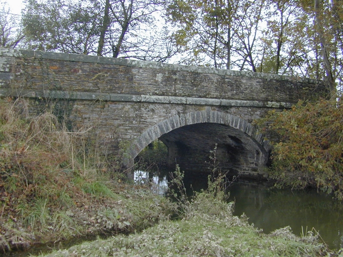 Pont, près du Val (Saint-Just)