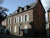 Maison, 54 rue Saint Nicolas (Montfort-sur-Meu)
