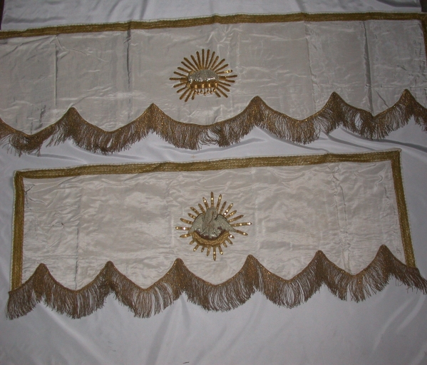 Garniture de dais de procession