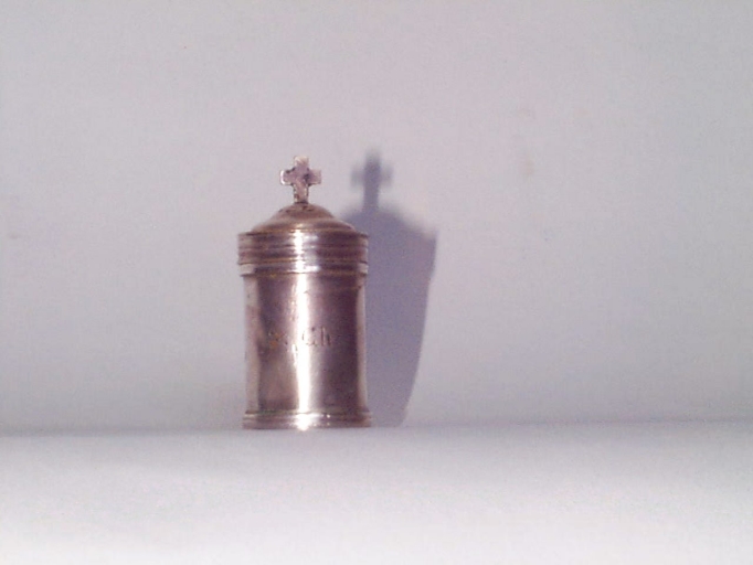Ampoule à saint chrême