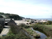 Les moulins, carrières, usine de fabrication de matériaux de construction et garage de réparation automobile sur la commune de Fréhel