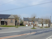 Place de l'Eglise (Saint-Péran)