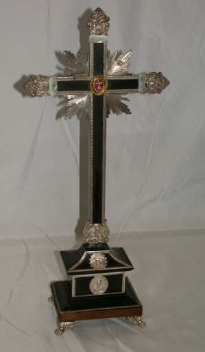 Croix-reliquaire : de la vraie croix