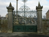 Cimetière, rue de la Chapelle (Gahard)