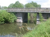 Pont canal, le Village (La Chapelle-aux-Filtzméens)