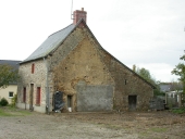 Ferme, 8 rue des Fontaines (Availles-sur-Seiche)