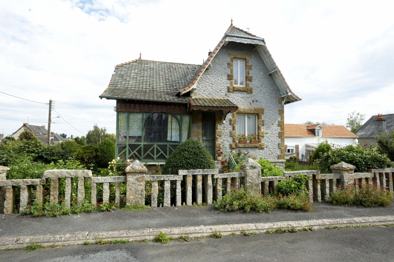Maison, 1 rue Chaperonnière (Antrain fusionnée en Val-Couesnon en 2019)