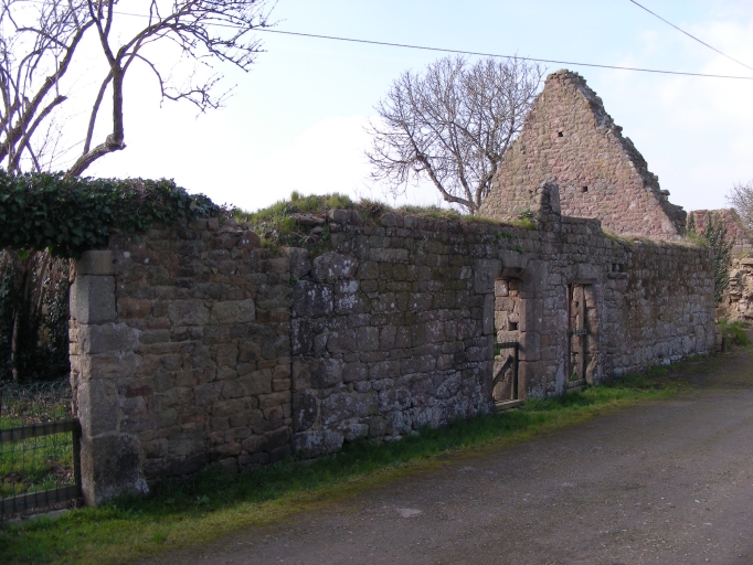 Maison de prêtre et ferme, le Léré (Merlevenez)