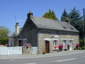 Maison dite "Petite demeure", 38 rue Pierre Porcher (Maxent)