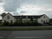 Ferme dite la Métairie Neuve, angle de la rue de la Croix aux Potiers (Chartres-de-Bretagne)