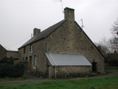 Ancienne ferme, la Perrine (Bonnemain)