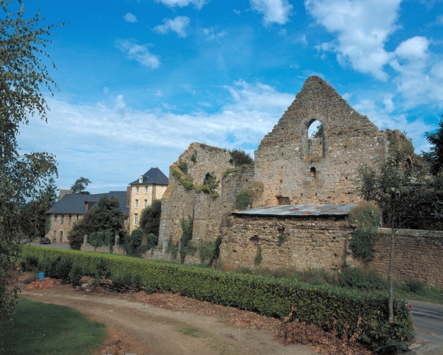 Abbaye Notre-Dame-du-Nid-au-Merle, rue de l'abbaye (Saint-Sulpice-la-Forêt)