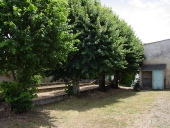 Jeu de boule, rue du Général Leclerc (Etel)