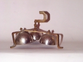 Sonnette d'autel 1, Ropenard (Maure-de-Bretagne fusionnée en Val d'Anast en 2017)