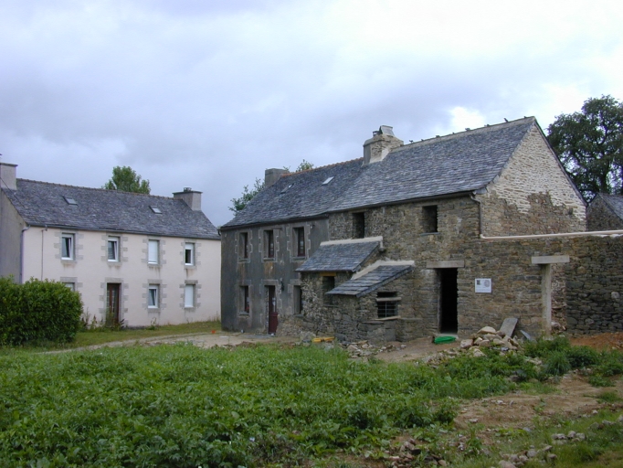Hameau, Kerlodézan Izella (Sizun)
