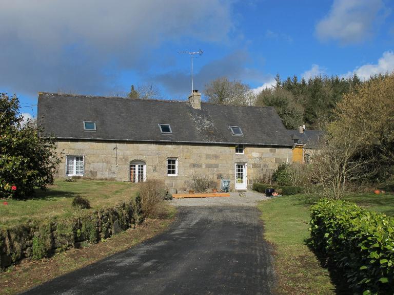 Maison de prêtre, Cornec (Mellionnec)