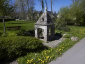 Fontaine de dévotion Saint-Lubin, au village (Lizio)