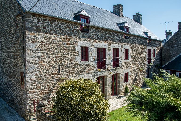 Ferme 2, La Ville-es-Pois (La Vicomté-sur-Rance)