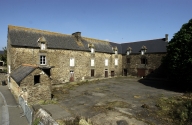Ferme, dite Métairie du Bourg, rue de la Libération (Pleugueneuc)