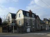 Maison, 239 boulevard Jacques-Cartier ; 16 rue Bigot-de-Préameneu (Rennes)