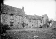 Manoir de La Forêt, rue Guy Autret (Quimper)