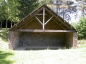 Lavoir communal, les Graviers (Aubigné)