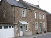 Maison, 7 rue de Bretagne (Le Pertre)