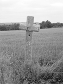 Croix de chemin, près le Pont sec (La Chapelle-Gaceline fusionnée en La Gacilly en 2017)