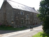 Ferme, la Ville aux Veneurs (Trévé)