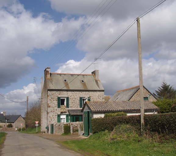 Maison, rue du Champ-Dollo, le Guessiou (Pordic)