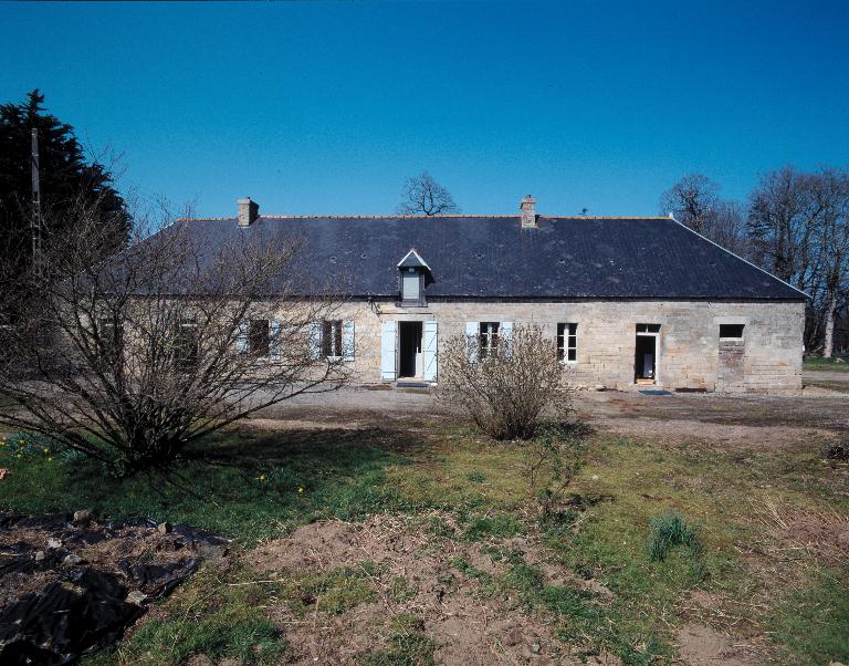 Ferme, Saint-Nénec (Lignol)