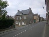 Maison, 10 rue Jacques Cartier (La Ville-ès-Nonais)