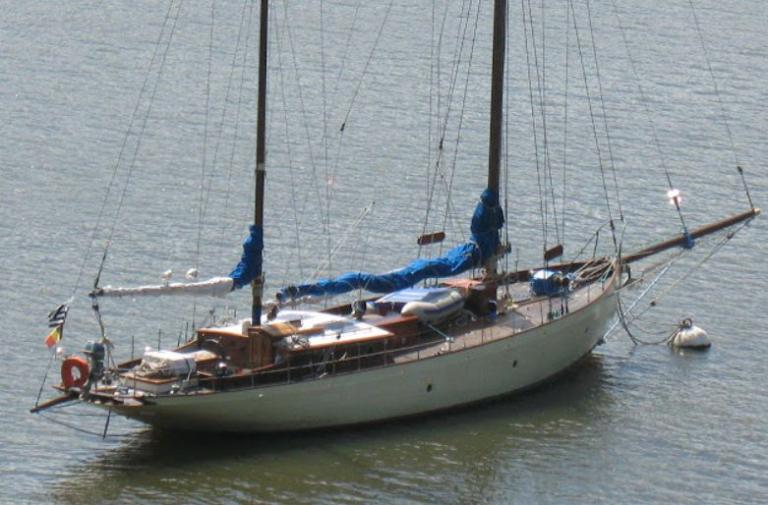 Bateau de plaisance, ketch, dit Swastica, ex Jane