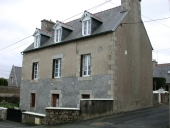 Maison, 33 rue des Frères Le Montreer (Perros-Guirec)
