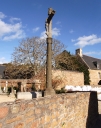 Croix de cimetière, bourg (île de Bréhat)