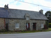 Maison 3, Nénez (Pluméliau fusionnée en Pluméliau-Bieuzy en 2019)