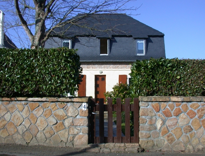 Maison, 4 rue de Saint-Guénolé (Trévou-Tréguignec)