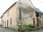 Alignement de deux maisons, le Cours (Saint-Domineuc)