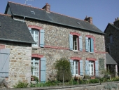 Maison, 7 rue du Centre (Planguenoual fusionnée en Lamballe-Armor en 2019)