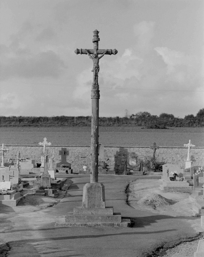 Croix de Cimetière (La Prénessaye)