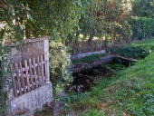 Lavoir, fontaine, puits, le Déron (Saint-Malo-de-Phily)
