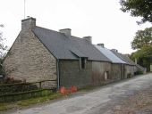 Alignement de logis, rue de l'Abbé Corbe (Saint-Just)