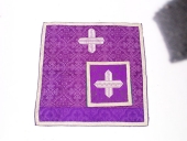 Bourse de corporal ; voile de calice